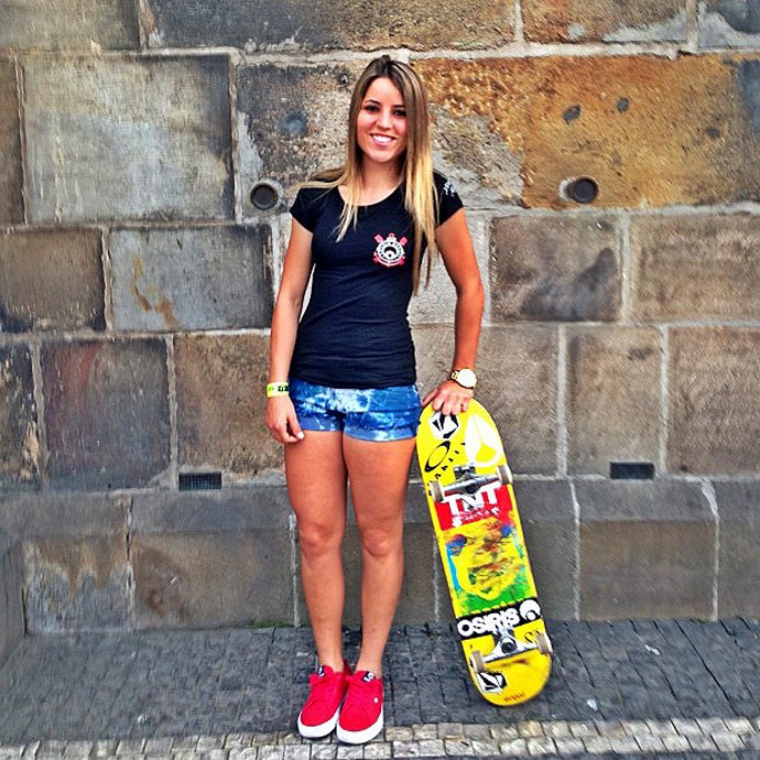 skate_leticiabufoni_div09