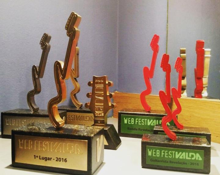 13627086_928525490591592_7113871941087869289_n