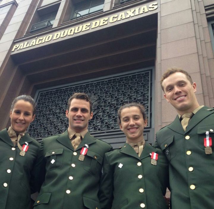 27e01d98-bad4-4df4-b8b2-be42aa4db219